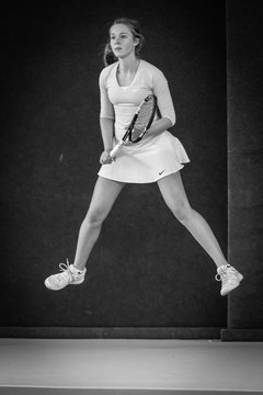 Ausschnitte 2091 - Holmer Infoor Cup